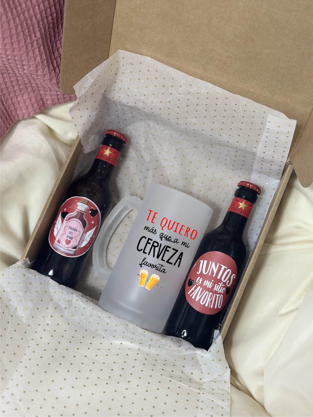 Alternative view of Kit ''Cerveza para parejas''