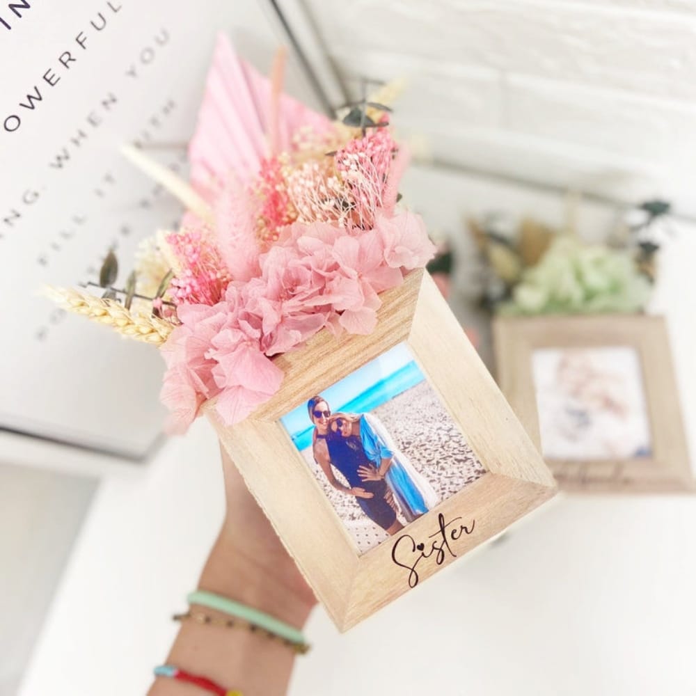 Centro de flores preservadas