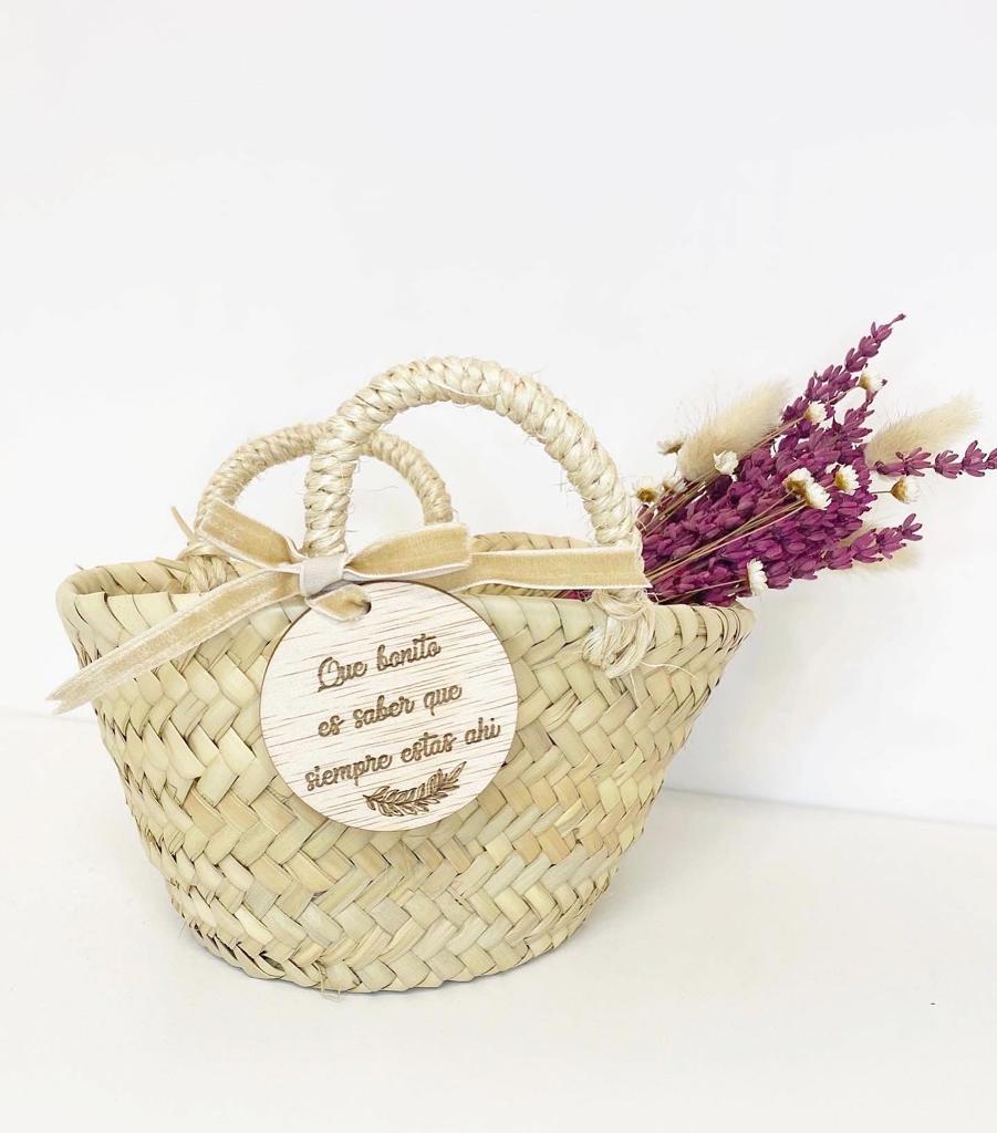Cesto de flores preservadas