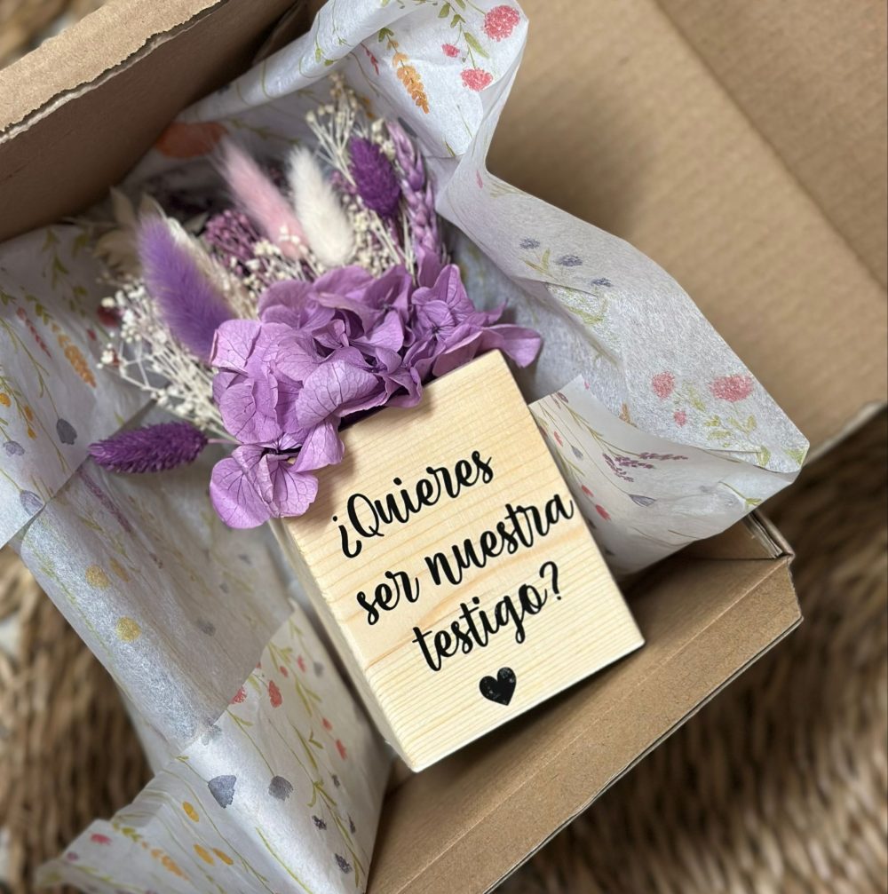 Mini centro de flores madera preservadas "Violeta"