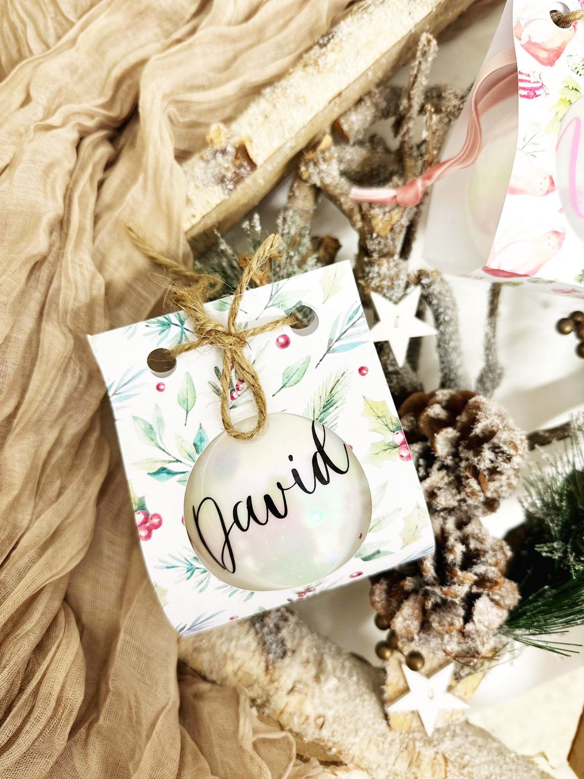 Bola de navidad personalizada roja - Imagen 3