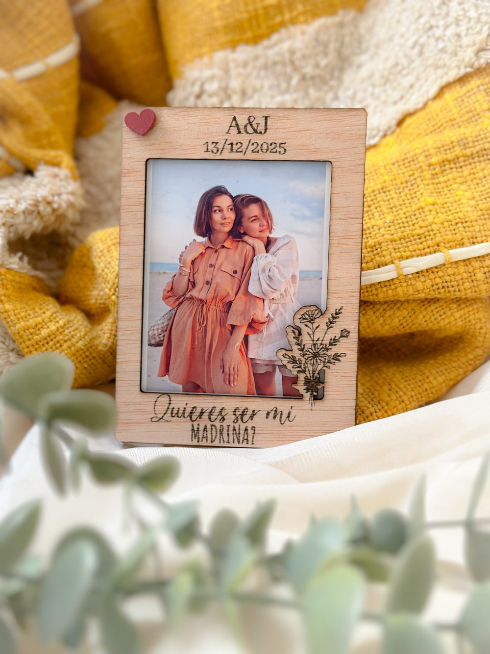 Marco de madera personalizado floral