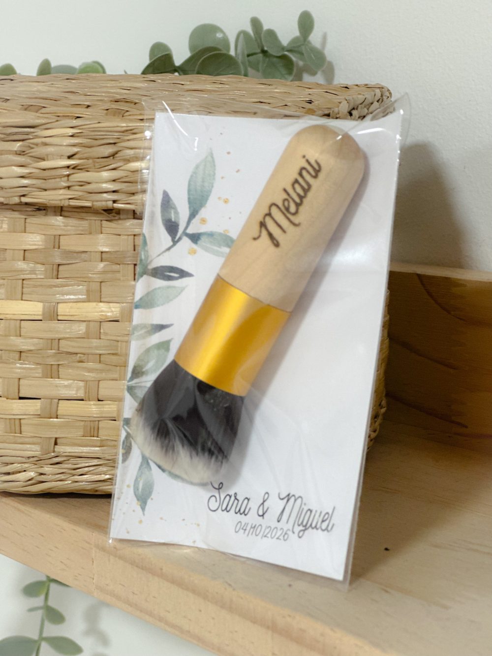 Brocha madera personalizada